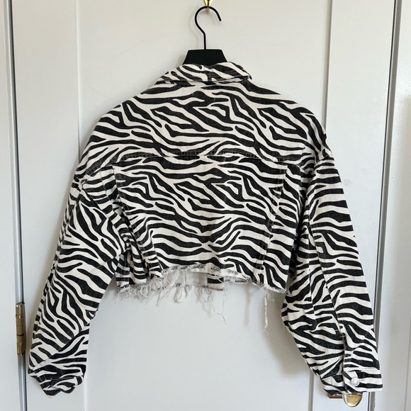 Sunset & Spring Zebra print cropped denim jacketet - Picture 4 of 6